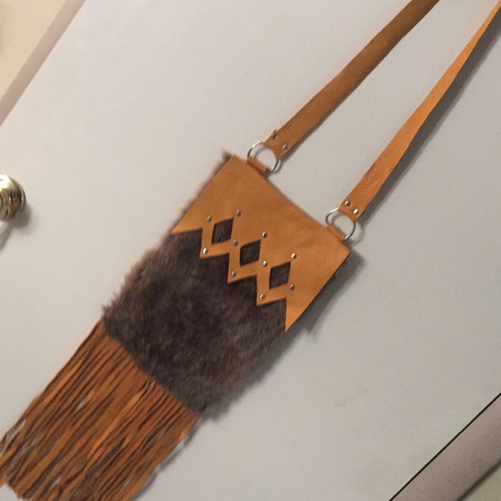 Vintage leather/fur bag